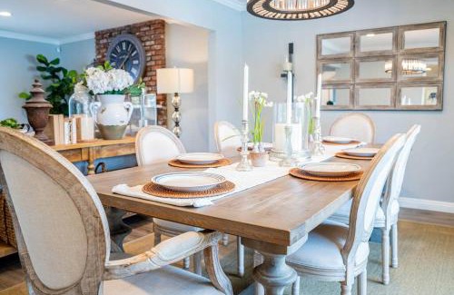 Placentia House | Private Pool Oasis/Disney 15mins/Disney+ HBO/Gym