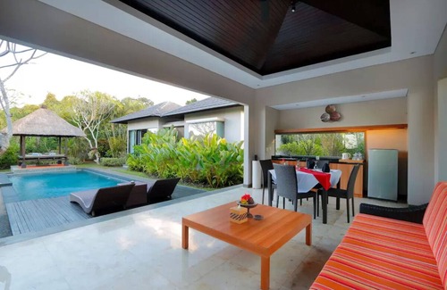Mumbul Villa | Private Pool One Bedroom Villa with Nice View