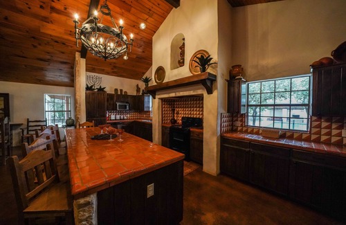 Sabinal House | Private Pool, Outdoor Fireplace and beautifully furnished
