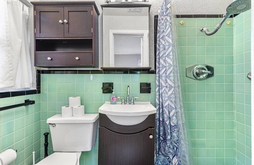 Gainesville House | Private Pool Paradise with Games Galore!