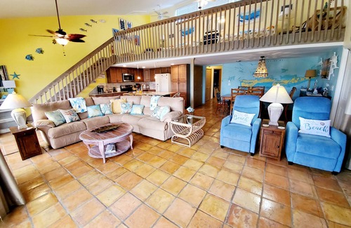 Key Colony Beach House | Private pool, sleeps 7, 5min access to Ocean, 37.5ft dock, shelter bay view.
