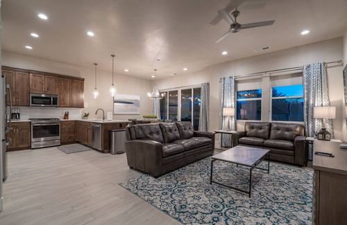 Santa Clara House | Private Pool, Spa, Fire Pit- 5 Bed/6 Bath- Ocotillo Springs