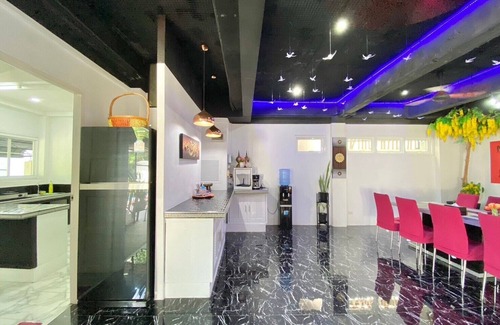 Chalong Villa | Private Pool Villa for Family & Friends
