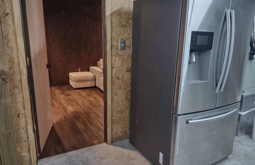 Liberty Apartment | Private Queen Bedroom w Private Entrance