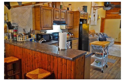 McFaddin Cabin | Private Ranch Home