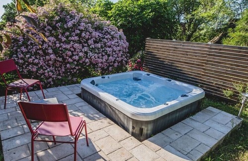 Creysse House | Private rental, Authenticity & Comfort, Garden & Private Pool , 5km Bergerac