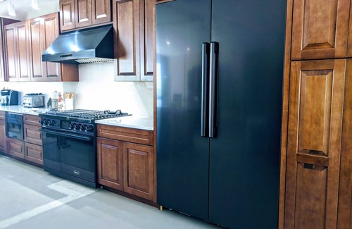 Monte Del Oro House | Private Resort Style Newly Remodeled, Brilliant Catalina Views, 2 Master Suites