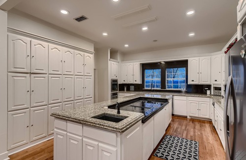 Georgetown House | Private Retreat on 83 Acres | Pool, Trails & Views