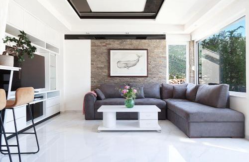 Golubovina Apartment | Private roof-top terrace modern 3-bedroom apt