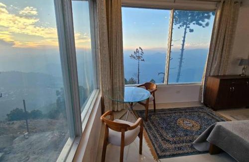 Jakh Apartment | Private Room 1 BR Enclosing the mountains