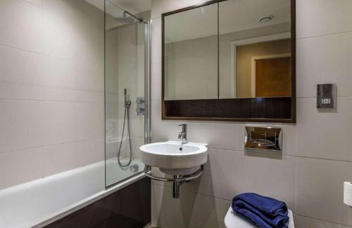 Dublin House | Private Room Available in Spacious High Rise Apartment with Park & City View