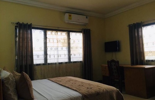 Accra Resort | Private room ∙ 1 bedroom ∙ 2 guests