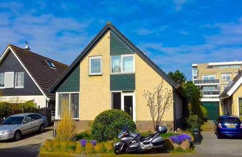 Leiderdorp House | Private Room in Comfortable House (Free Parking + WiFi - 40km from A'dam)