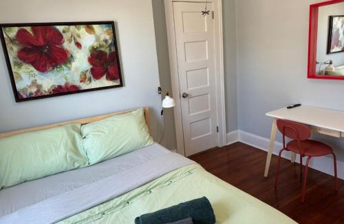 Middletown House | private room in middletown 4 minute to wesleyan univ