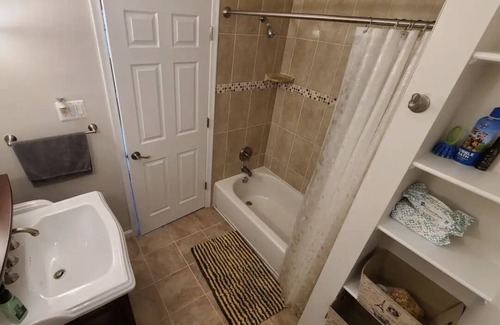 Fairland House | Private room in silver spring with cozy place
