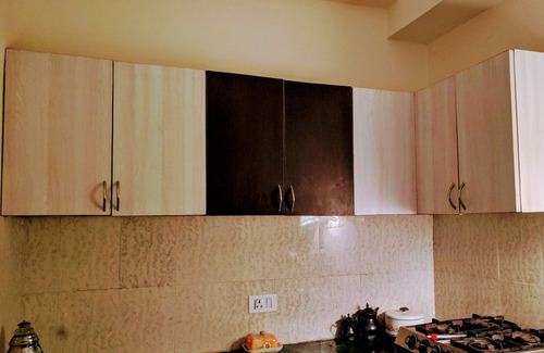 Noida Apartment | Private room in Studio Apartment with Green lawns