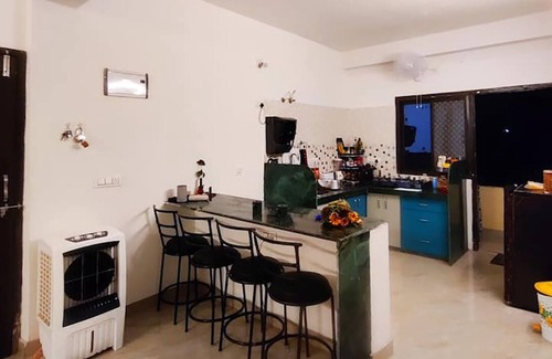 Udaipur District Apartment | PRIVATE ROOM