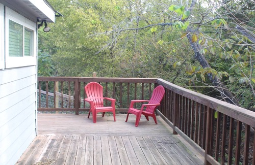 Cross Mountain House | Private Room, "The Coop" - Pet Friendly Property
