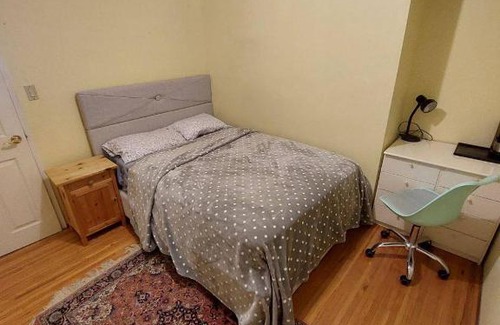 West Vancouver House | Private room with shared bathroom