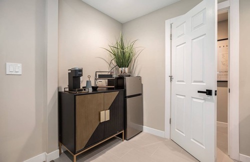 Bradenton Apartment | Private room with Kitchen and Bath