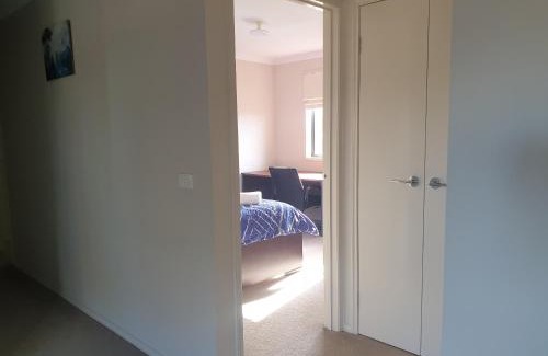 Point Cook House | Private room with shared bathroom in Point Cook