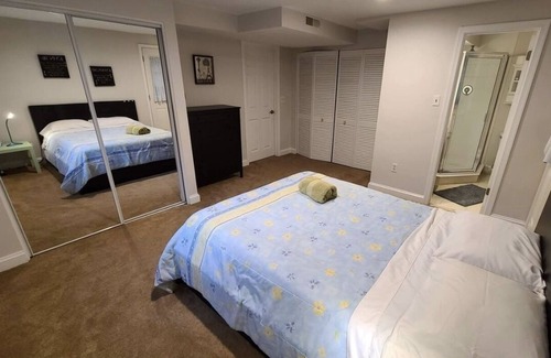 Fairland House | Private room with it own entrance and full bathroom