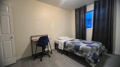Downtown Edmonton House | Private Rooms Close to Superstore & Londondery Mall