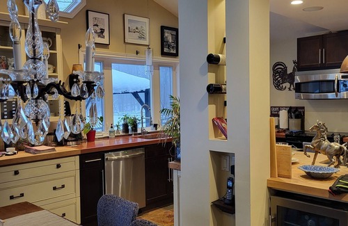 Halton Hills House | Private rural retreat.