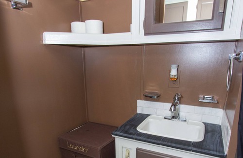 Spring Hill House | Private RV Home Near Beach & Weeki Wachee Mermaids