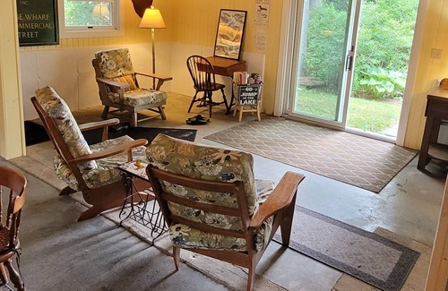 Raymond House | Private sandy beach, clean quiet lake, 1 week avail 8/2-8/9. ACs in all BRs.