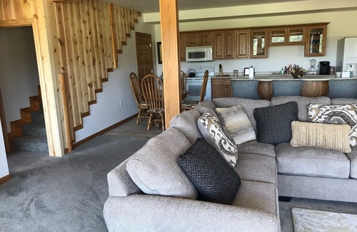 Harrison House | Private, secluded. Located at the Gateway to the North in Harrison, Michigan.