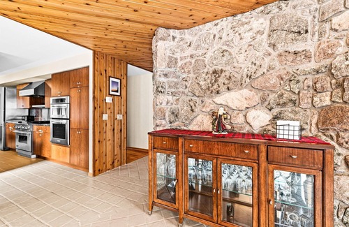 Tofte Cabin | Private Shore/Huge Yard/Game Rm/Fire Pit/Views Lux