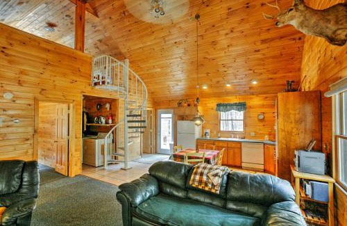 South Boardman House | Private South Boardman Cabin on 10 Forest Acres!