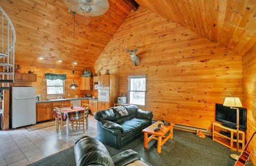 South Boardman House | Private South Boardman Cabin on 10 Forest Acres!