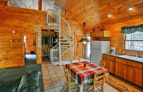 South Boardman House | Private South Boardman Cabin on 10 Forest Acres!