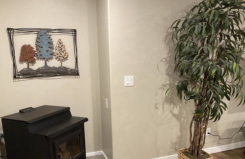 New Harmony House | Private Southern Utah Getaway near Zion National Park, Brianhead and more