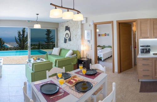 Lefkada Villa | Private stone built villa, infinity pool, BBQ, nearby Agios Nikitas