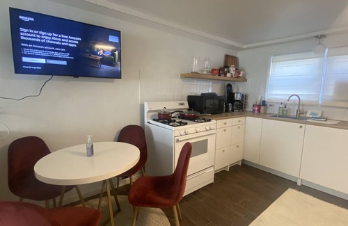 The Waterfront Apartment | Private Studio Apt. in Jersey City, 2 stops to NYC