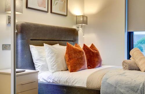 Cann Hall Apartment | Private & Stylish 2 bedroom London Apartment