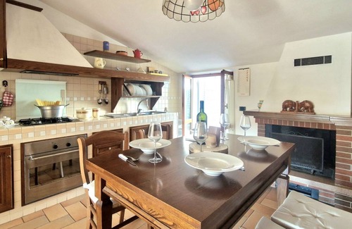 Porto Sant'Elpidio Apartment | [Private Terrace] Bright Air-conditioned Dwelling