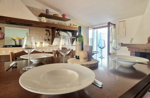 Porto Sant'Elpidio Apartment | [Private Terrace] Bright Air-conditioned Dwelling