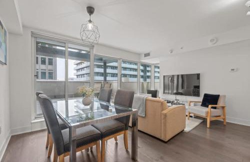 Bay Cloverhill Apartment | Private Terrace With Cityscape Views
