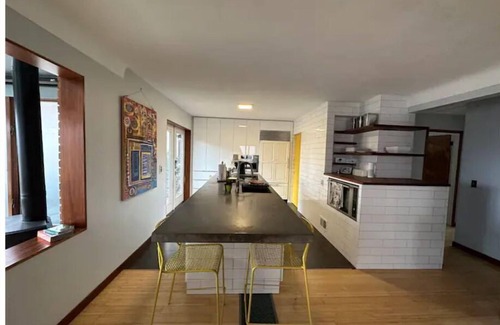 Downtown Minneapolis House | Private urban oasis with amazing downtown views