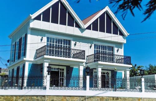 Nuwara Eliya Villa | Private Villa by the Tea Estate