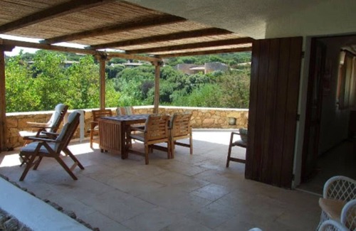 Portobello di Gallura Villa | Private villa Giulia. A stone's throw from the beach.