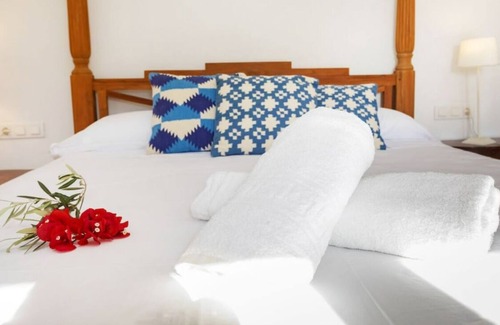Es Cap de Barbaria Villa | Private villa in Formentera with ground pool 5 minutes from the beach