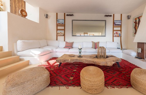 Can Furnet House | Private villa Lou Lou near Ibiza Town