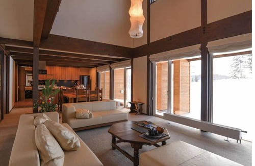 Biei House | Private villa nestled on a beautiful hill in Biei ☆ A vast site of 46,000 square meters ☆ Japanese-style room ☆ Jacuzzi