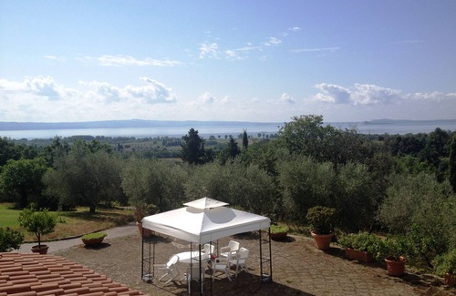 Grotte di Castro Villa | Private villa with pool overlooking the lake Bolsena