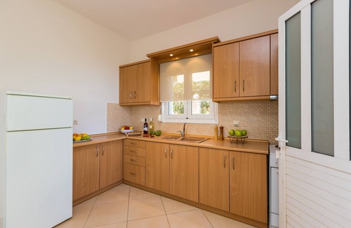 Agia Triada Villa | Private villa w/Pool, Kids Area, BBQ, Ping Pong Table, suitable for families